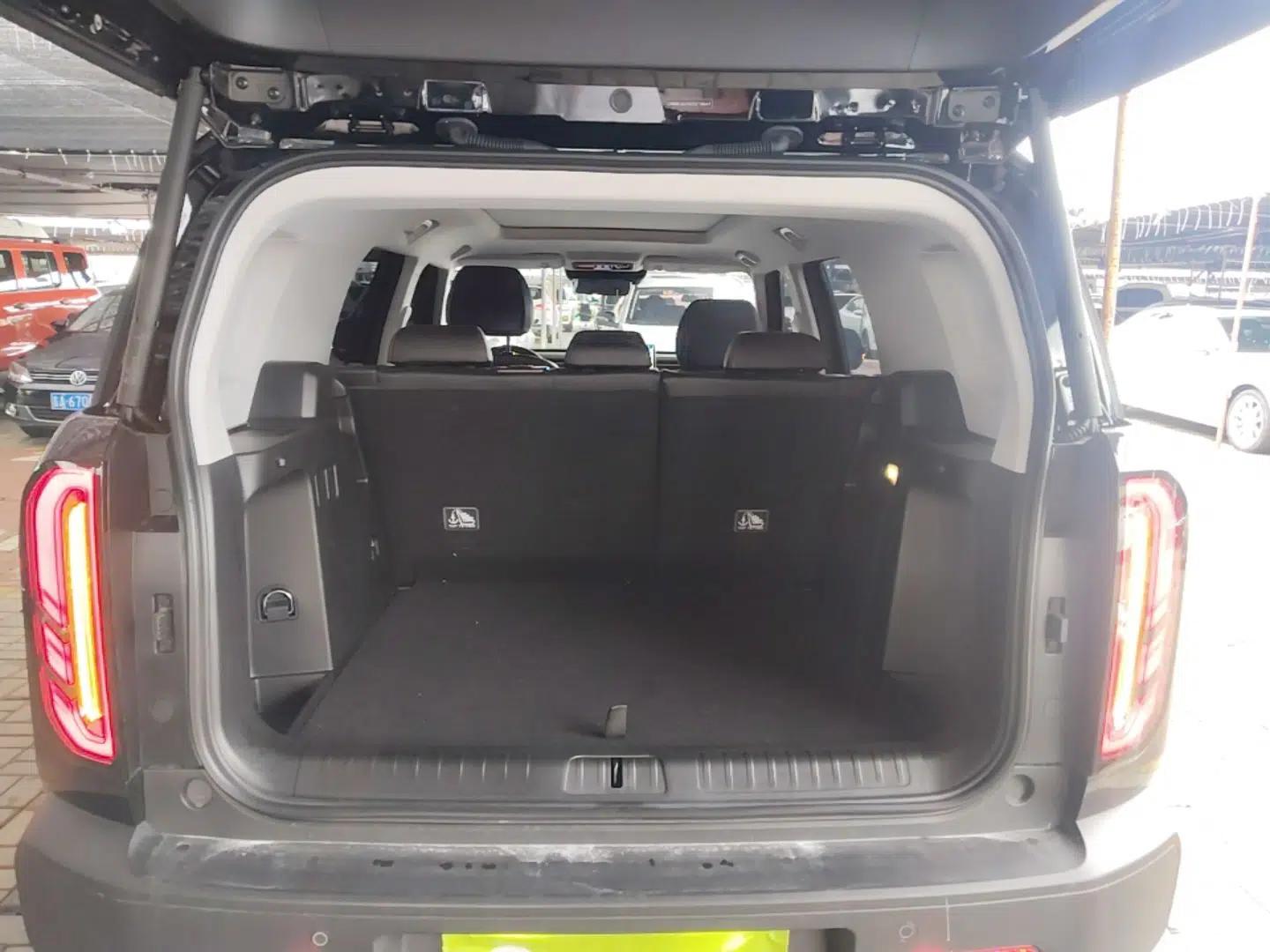 BAIC Off-Road BJ30 2026 Model Traveler 1.5T Hybrid Standard Version — миниатюра 22