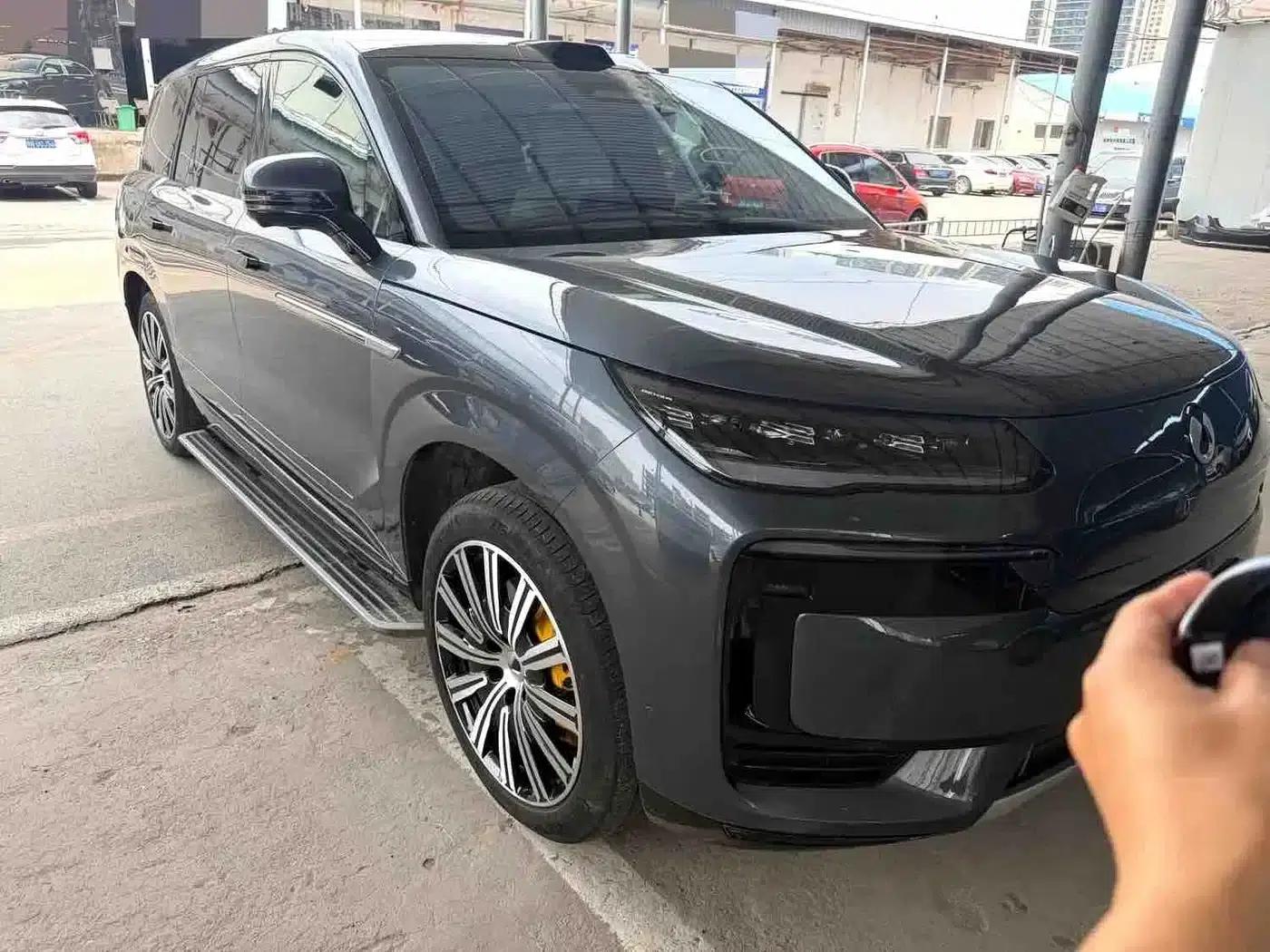 Denza N9 2025 Flagship Edition — миниатюра 3