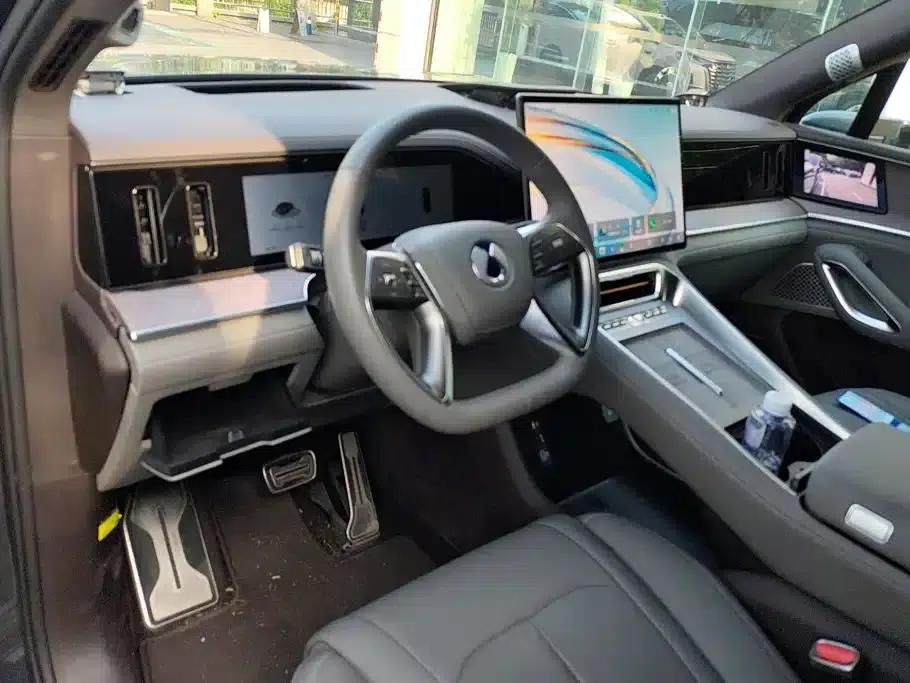 Denza N9 2025 Flagship Edition — миниатюра 12