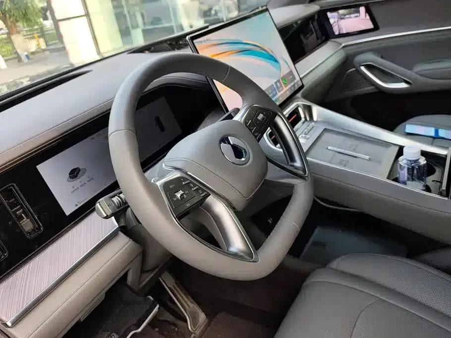 Denza N9 2025 Flagship Edition — миниатюра 15