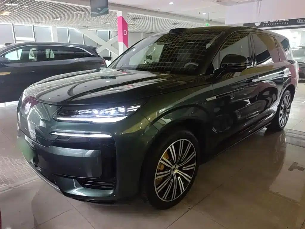 Denza N9 2025 Flagship Edition — миниатюра 2