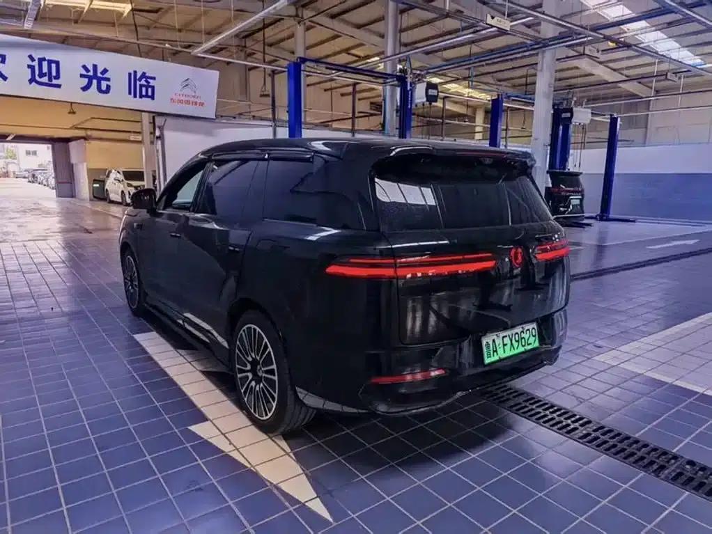 Denza N8L 2025 Flagship Edition — миниатюра 7