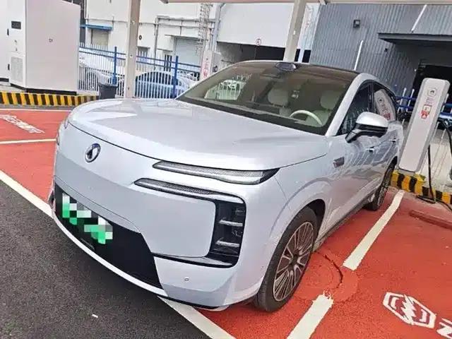 Denza N8L 2025 Flagship Edition