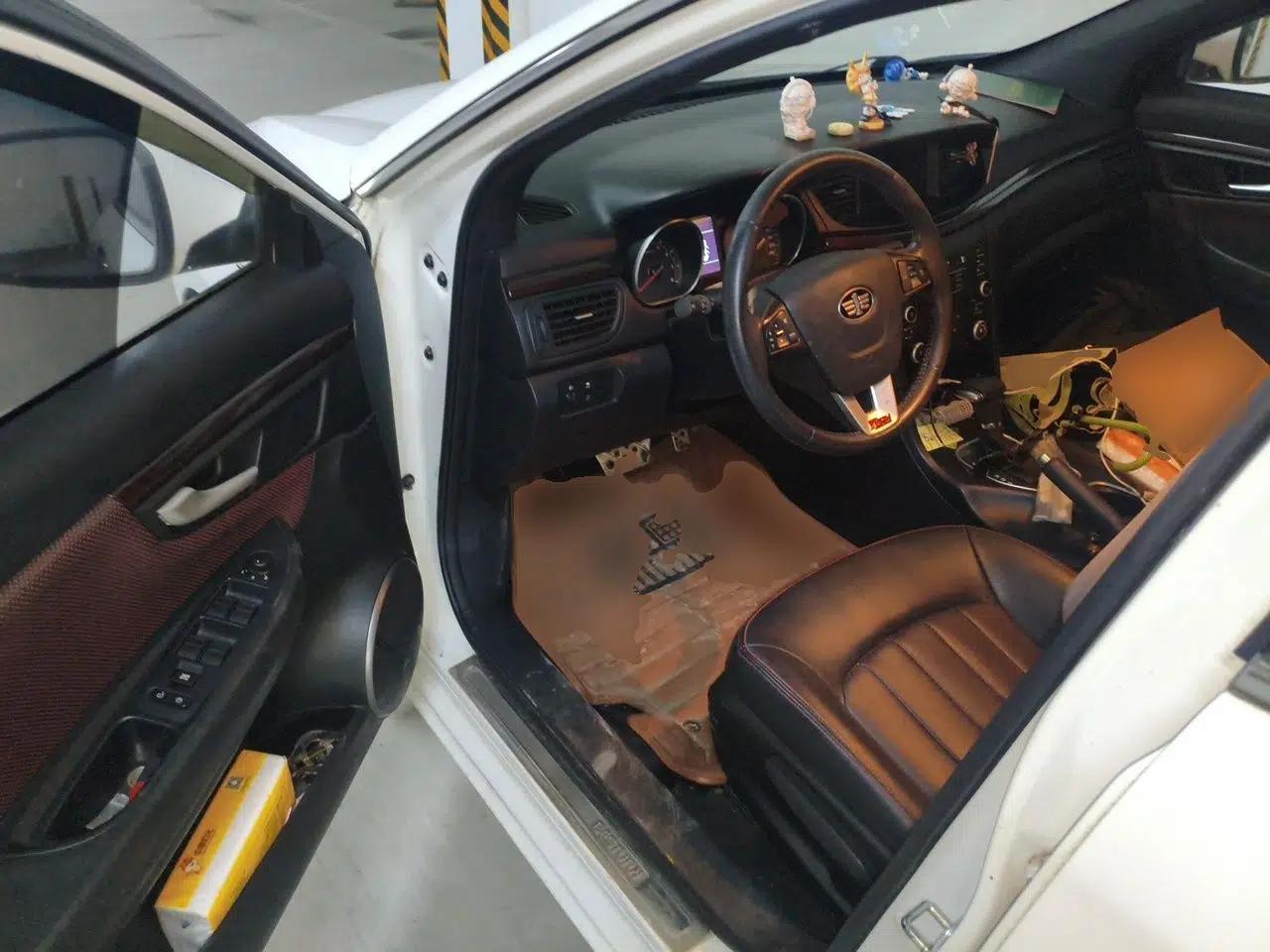 Bestune B50 2016 1.4T Automatic Sport Luxury Edition — миниатюра 16