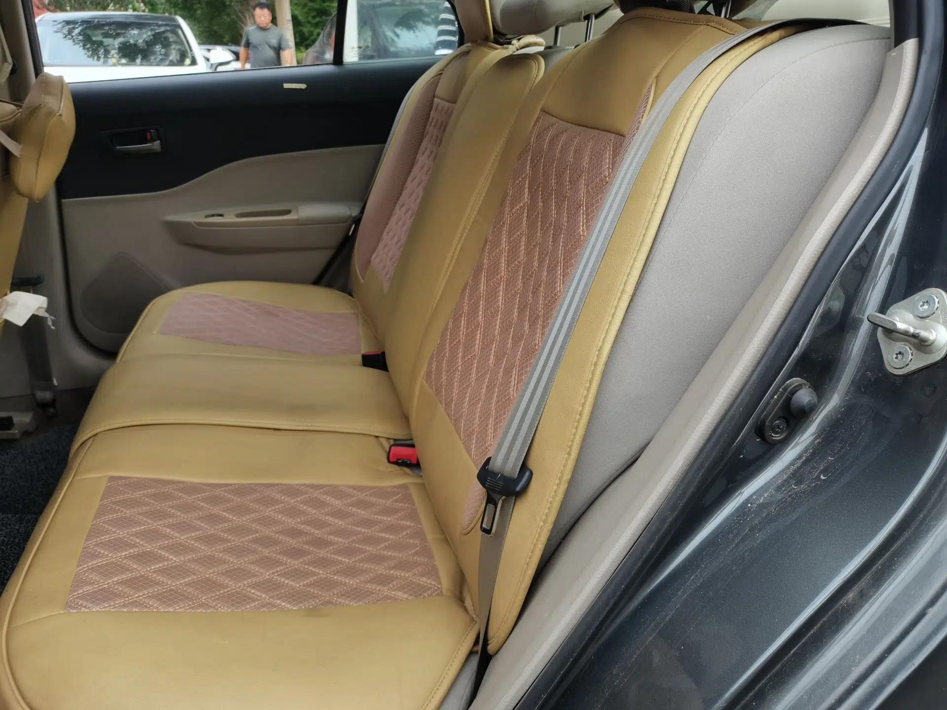 Bestune B50 2012 1.6L manual sunroof version — миниатюра 17