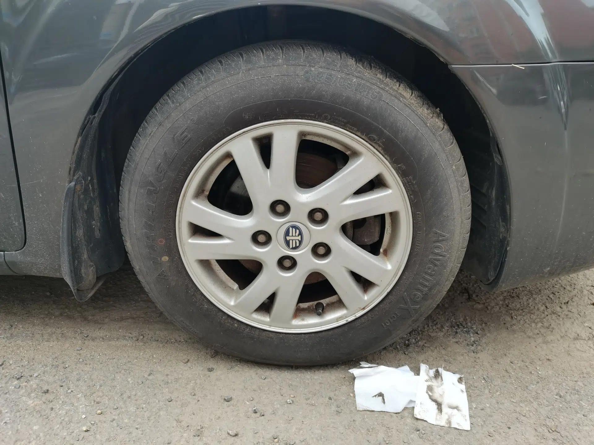 Bestune B50 2012 1.6L manual sunroof version — миниатюра 8