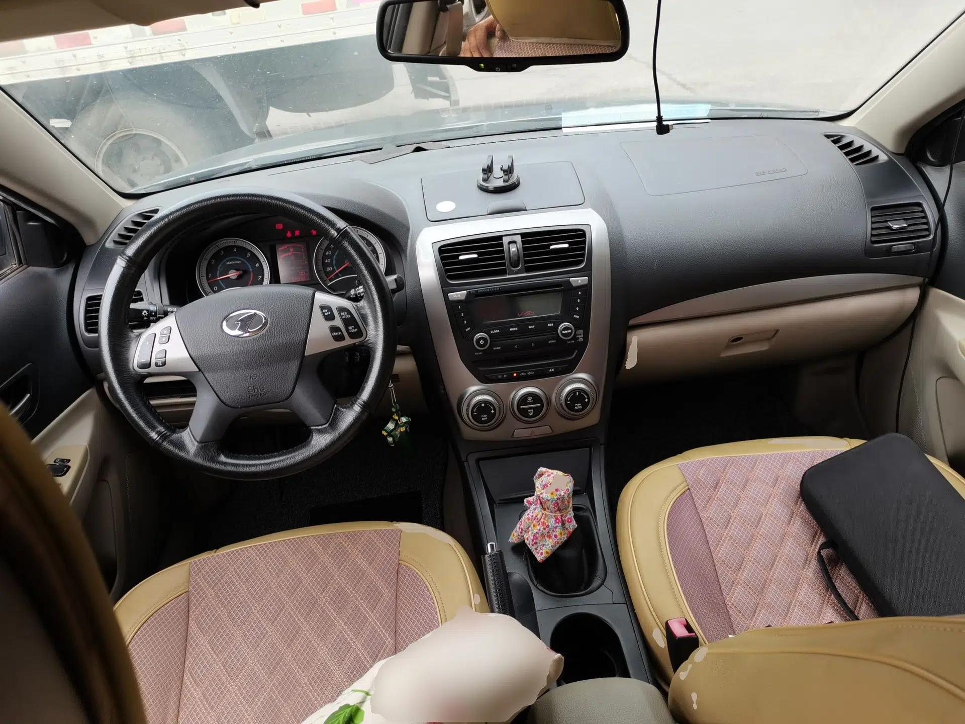 Bestune B50 2012 1.6L manual sunroof version — миниатюра 9