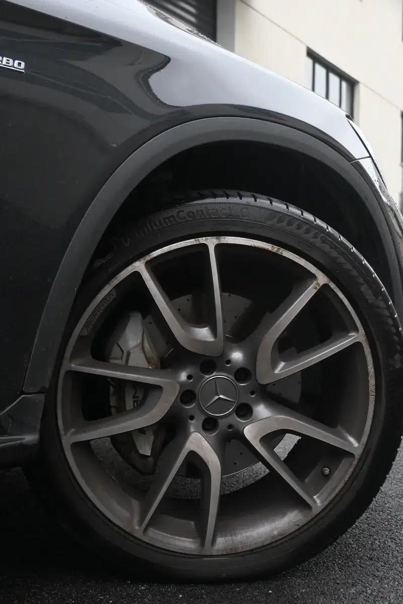 2017 Mercedes-Benz GLC AMG 43 4MATIC Special Edition — миниатюра 9