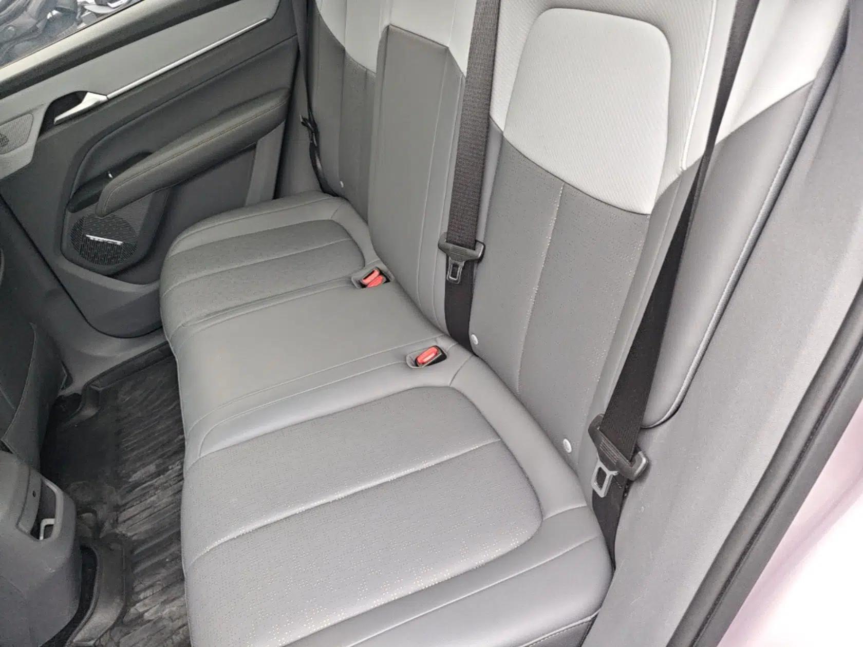 Bestune Yueyi 03 2025 565km Premium Edition — миниатюра 20