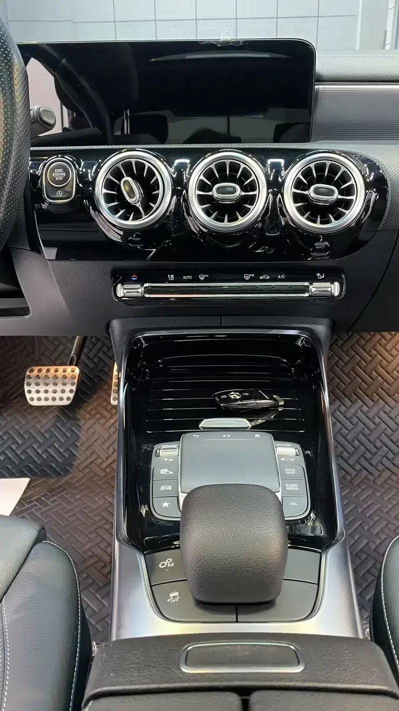 2020 Mercedes-Benz A-Class AMG A 35 L 4MATIC — миниатюра 10