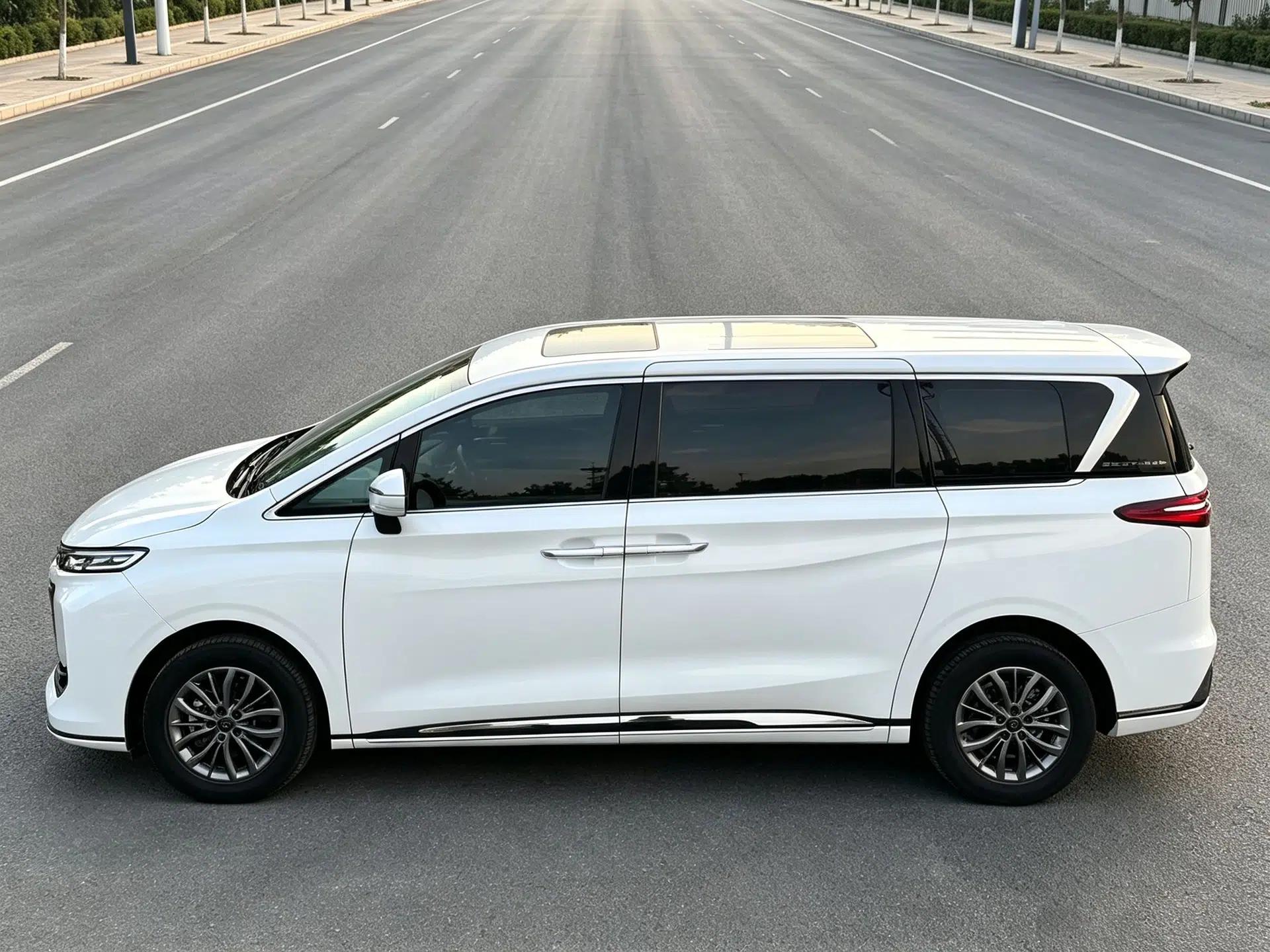 Bestune M9 2023 2.0T Prestige Edition — миниатюра 14