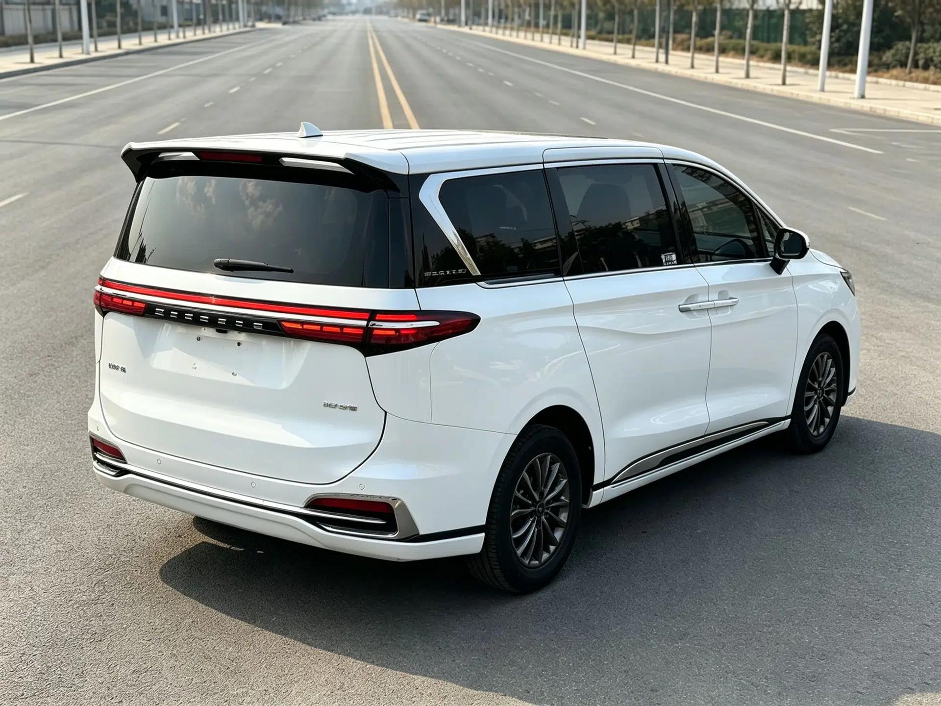 Bestune M9 2023 2.0T Prestige Edition — миниатюра 16