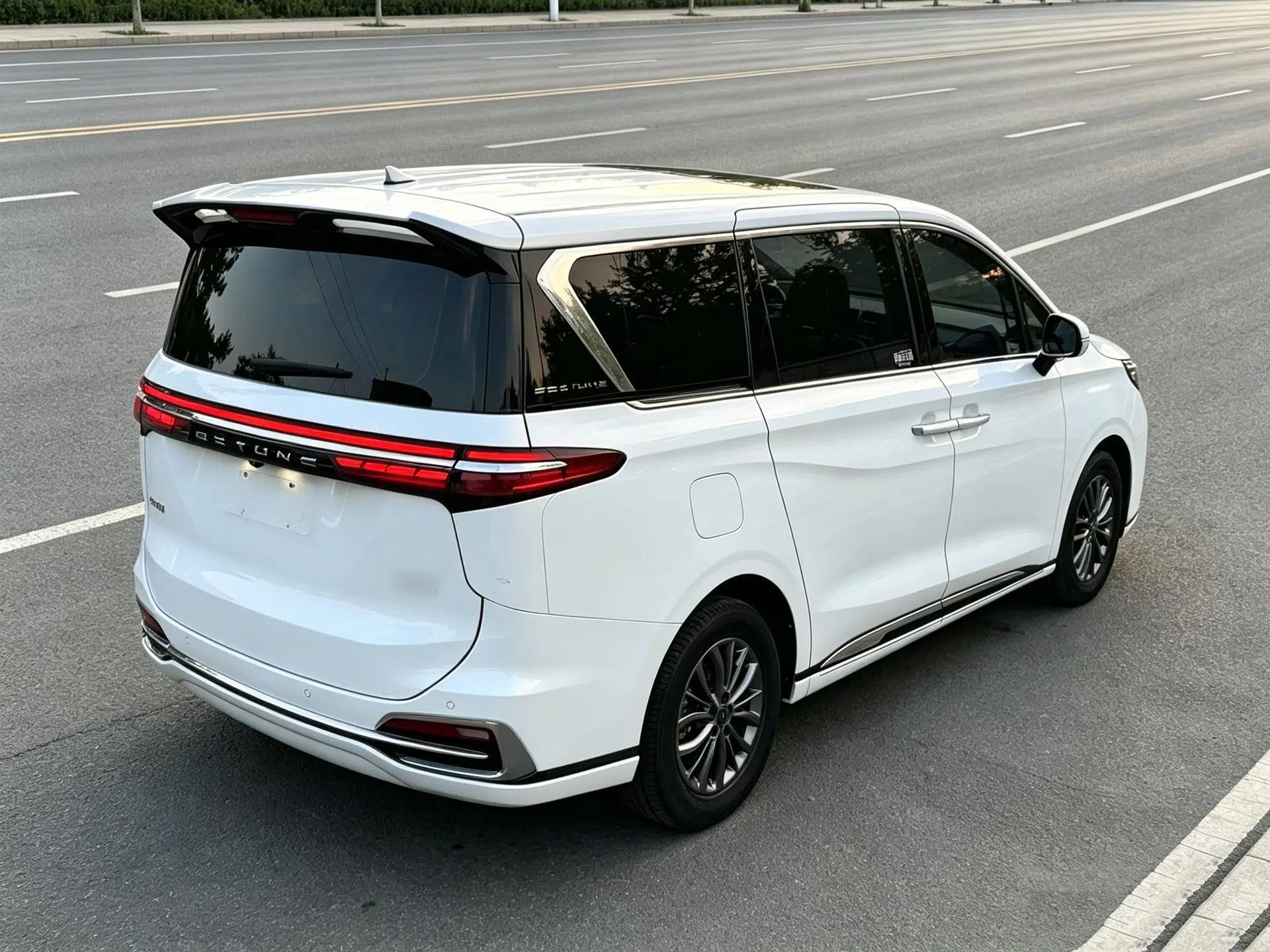 Bestune M9 2023 2.0T Prestige Edition — миниатюра 18