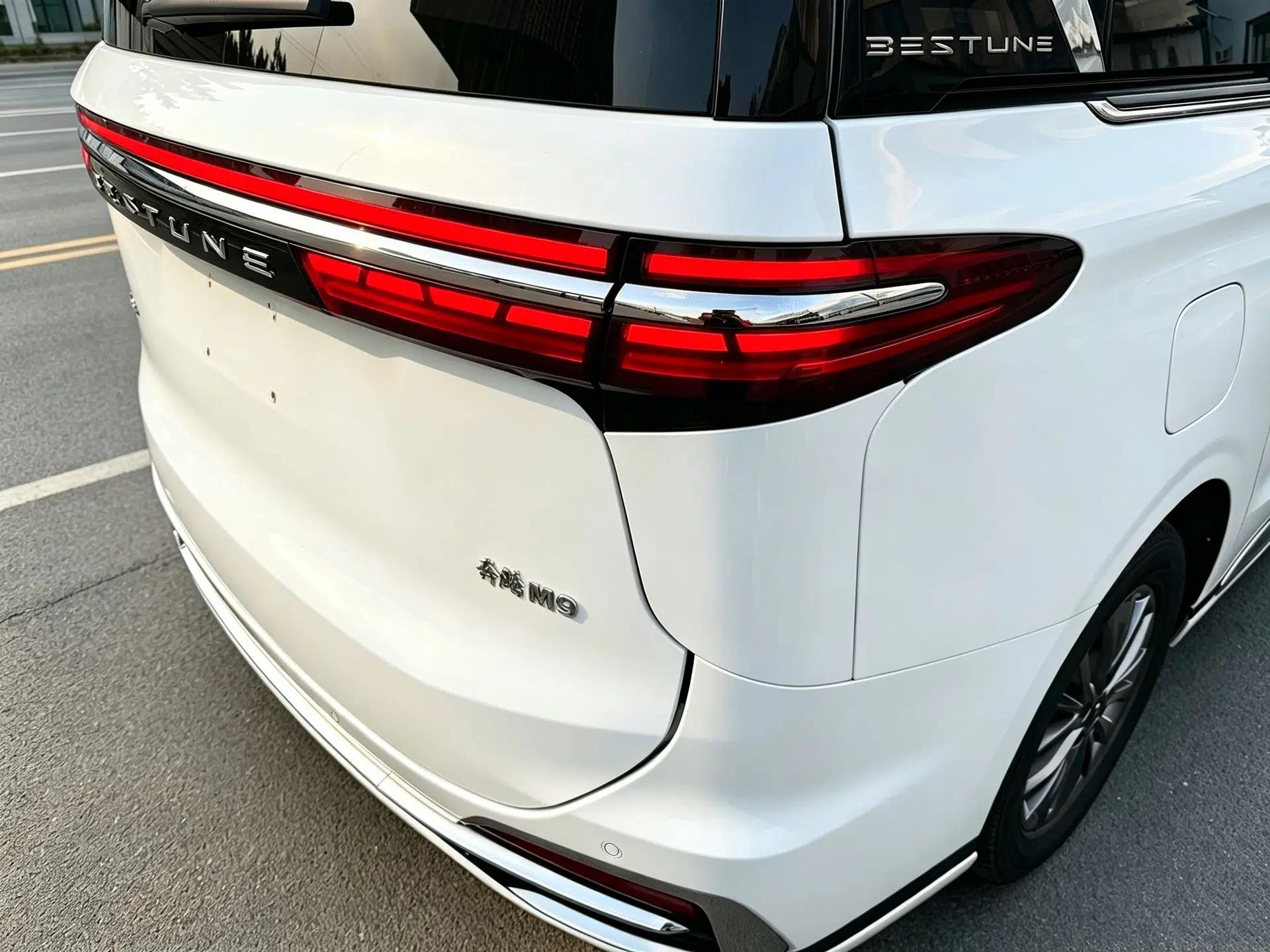Bestune M9 2023 2.0T Prestige Edition — миниатюра 19