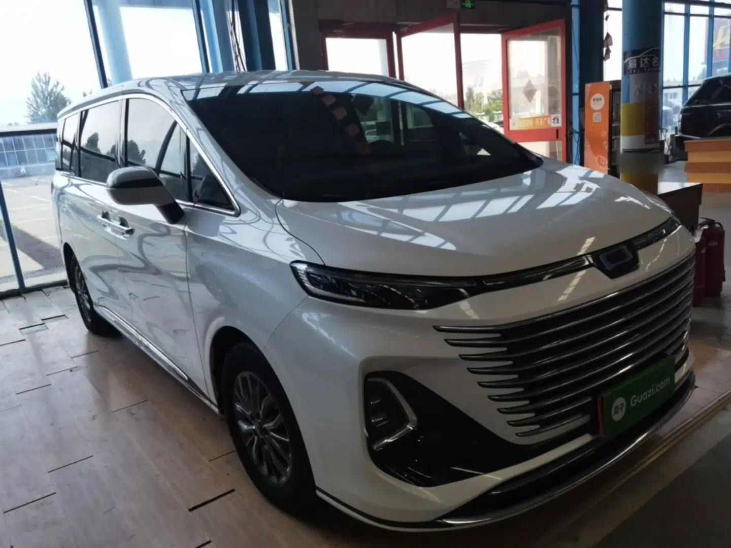 Bestune M9 2023 2.0T Prestige Edition — миниатюра 3