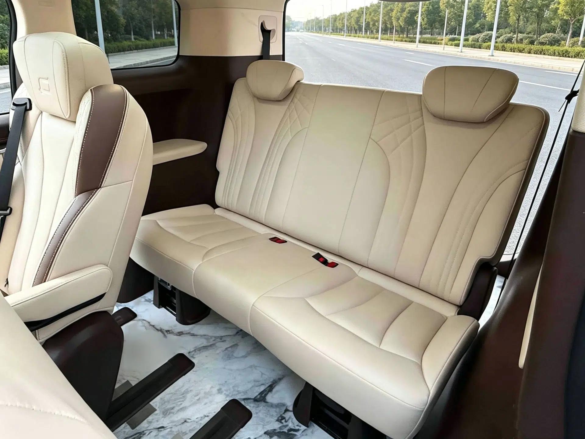 Bestune M9 2023 2.0T Prestige Edition — миниатюра 37
