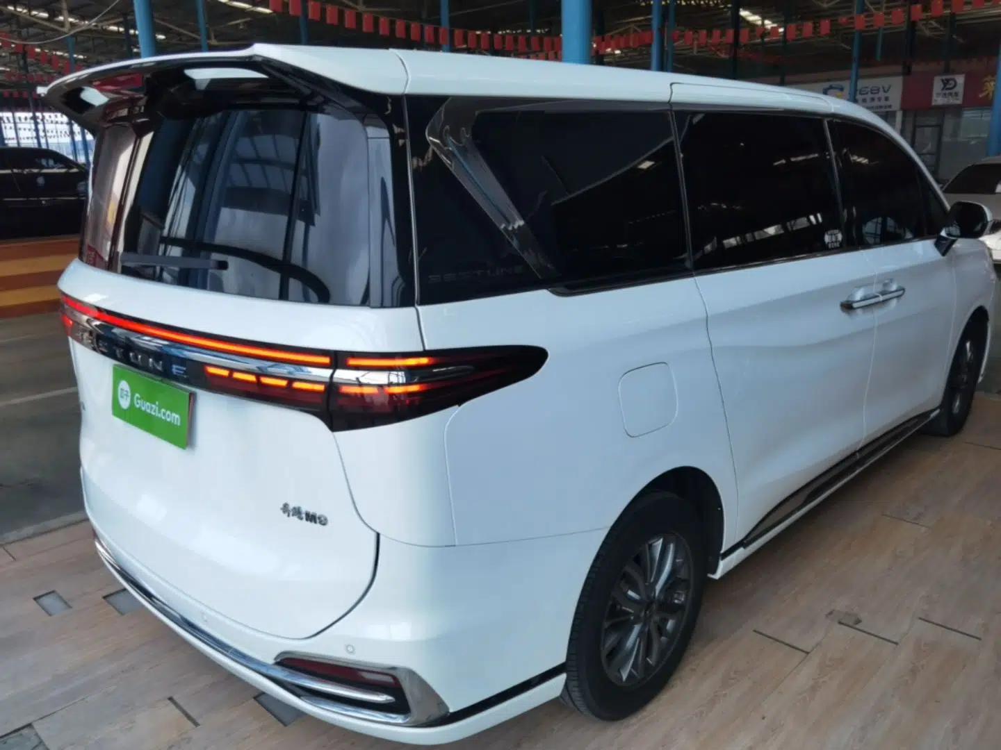 Bestune M9 2023 2.0T Prestige Edition — миниатюра 6
