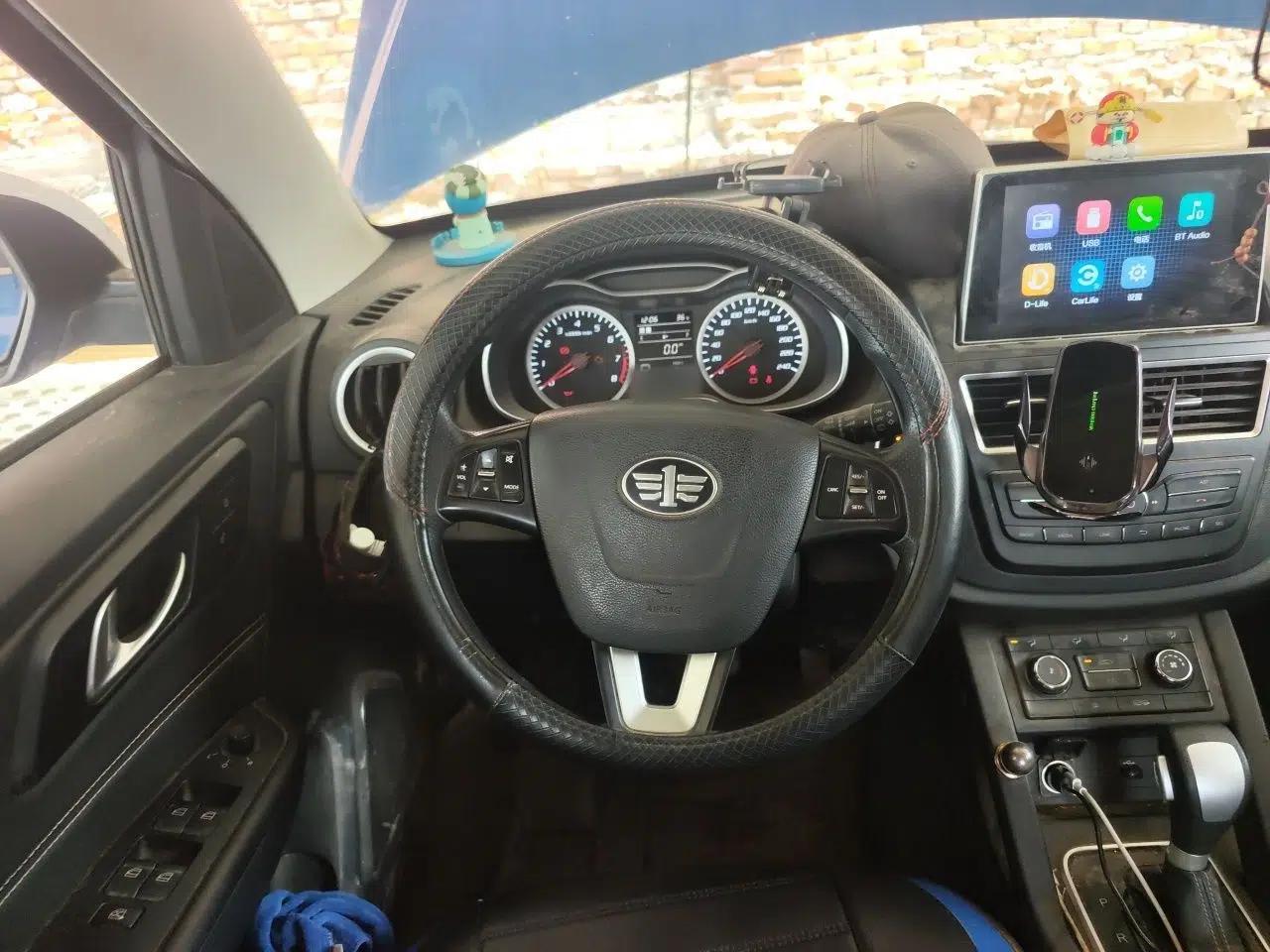 Bestune X40 2017 1.6L Automatic Prestige Edition — миниатюра 7