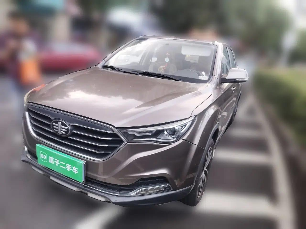 Bestune X40 2017 1.6L Manual Prestige Edition — миниатюра 1