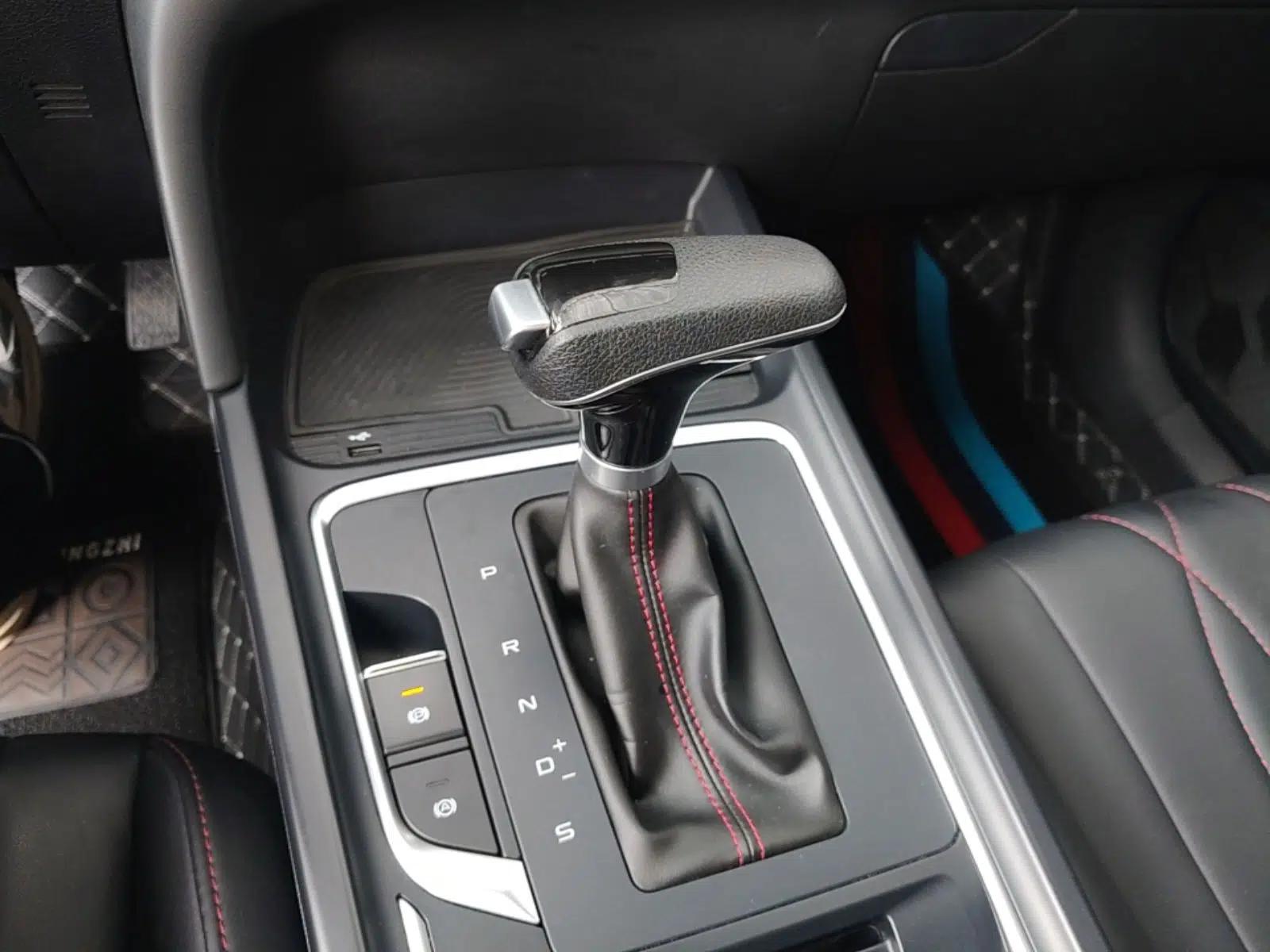 Bestune T55 2023 1.5T Automatic Leap Model — миниатюра 21