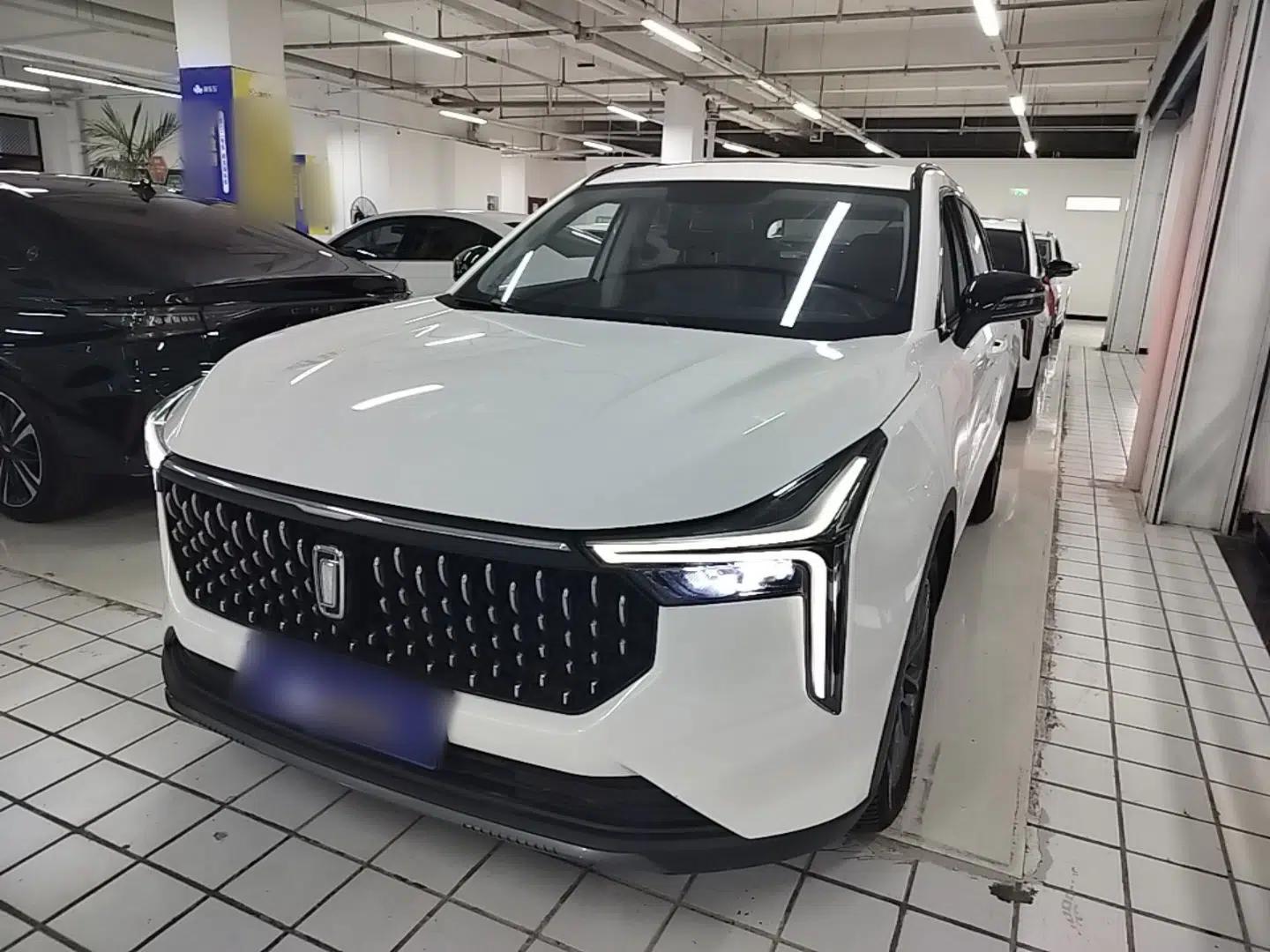 Bestune T55 2022 1.5T Automatic Leap Edition — миниатюра 1