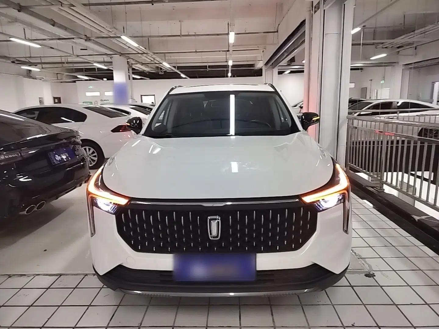 Bestune T55 2022 1.5T Automatic Leap Edition — миниатюра 2