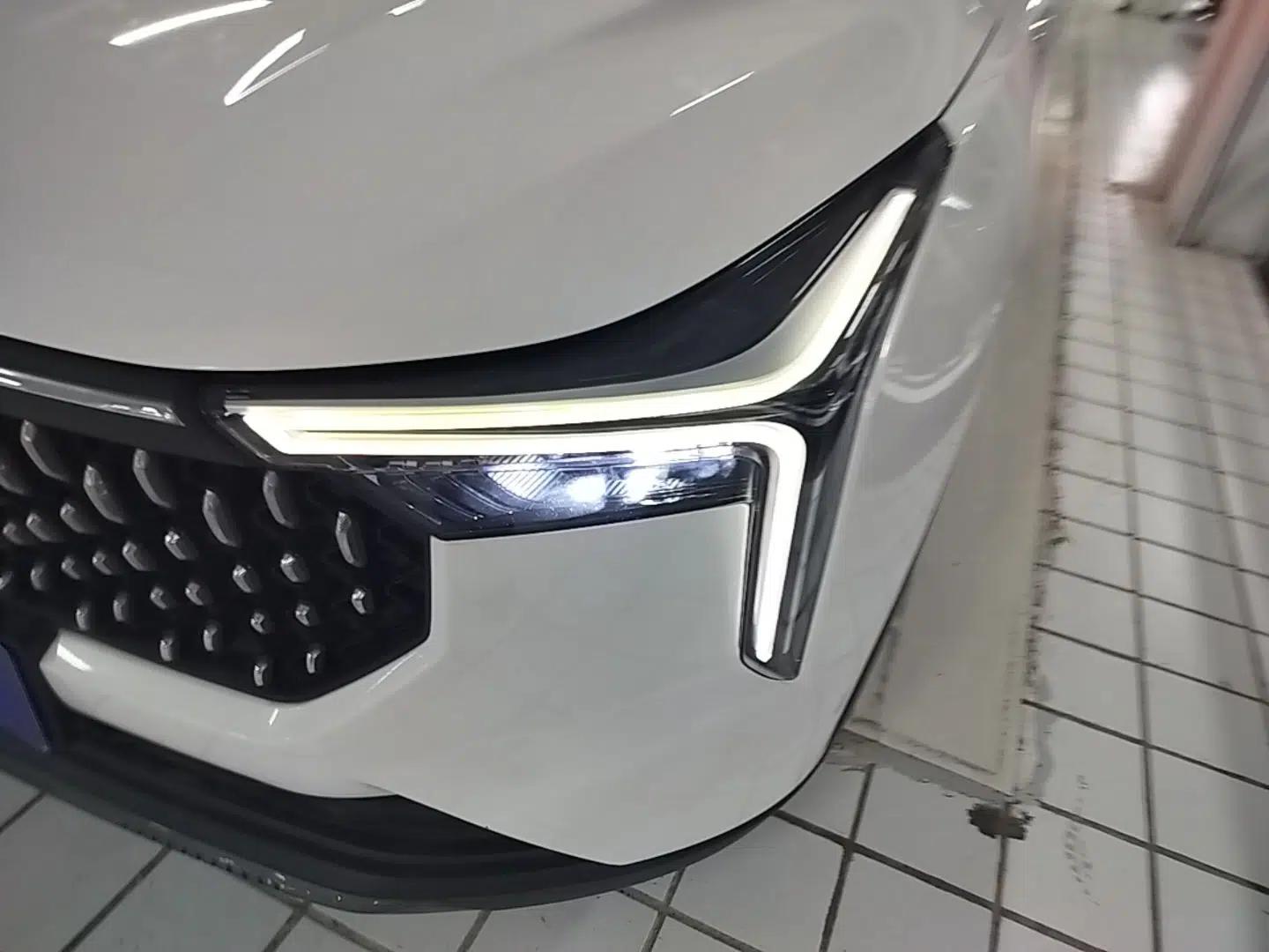 Bestune T55 2022 1.5T Automatic Leap Edition — миниатюра 8