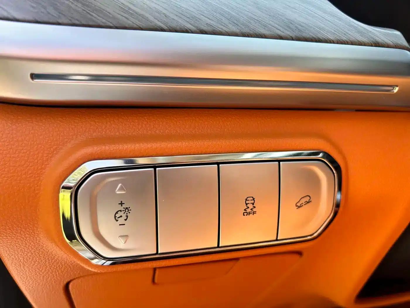 Tank 500 2023 3.0T Sport Edition (5-seater) — миниатюра 12