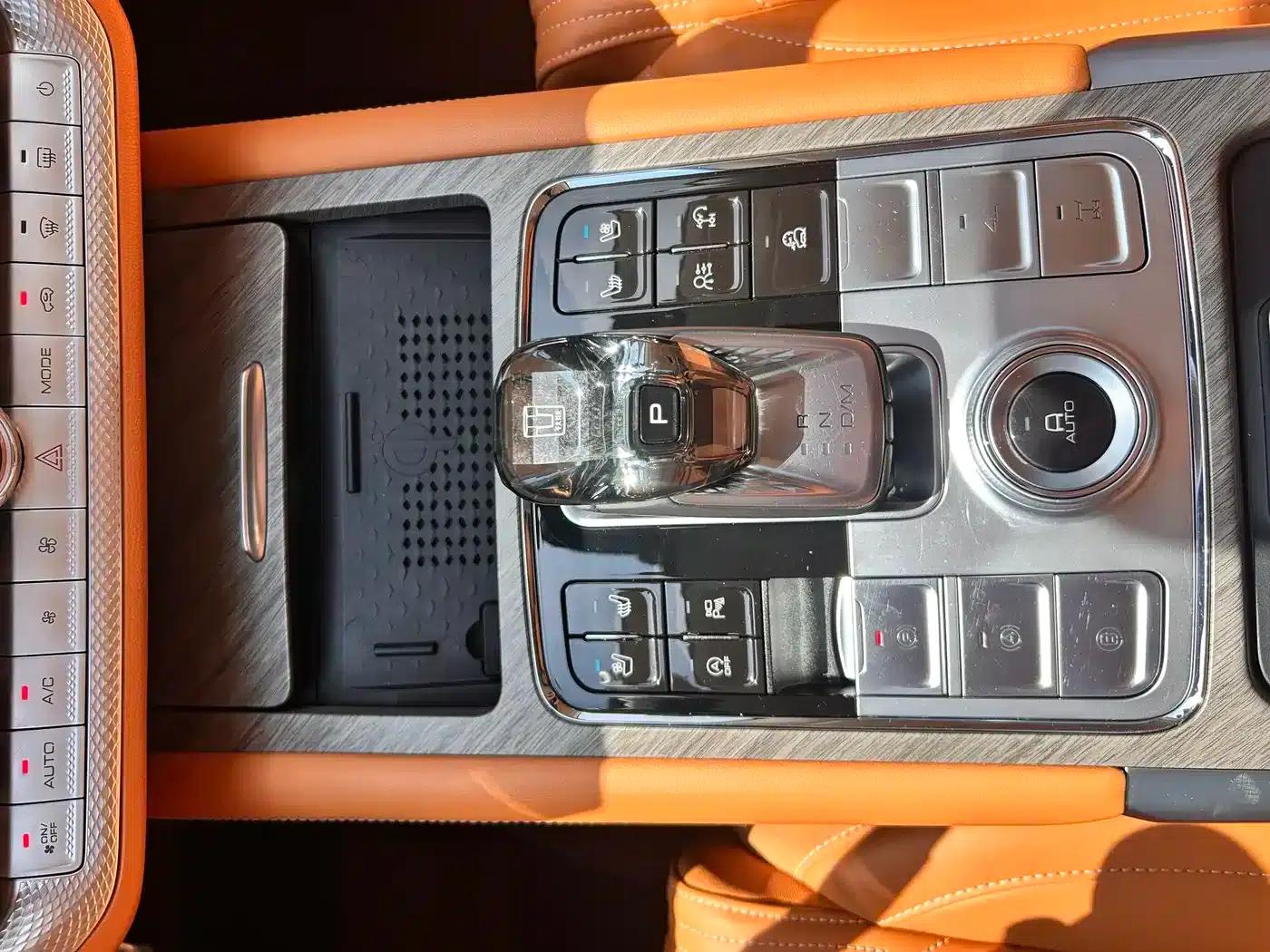 Tank 500 2023 3.0T Sport Edition (5-seater) — миниатюра 13