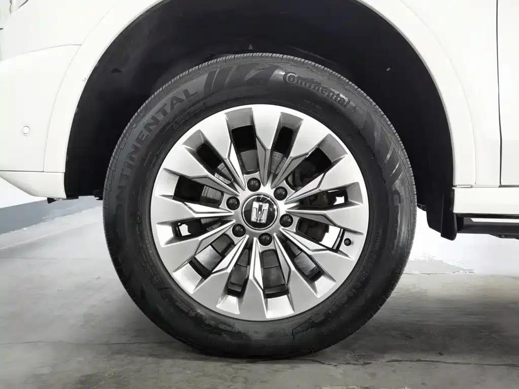 Tank 500 2022 3.0T Sport Edition (5-seater) — миниатюра 17