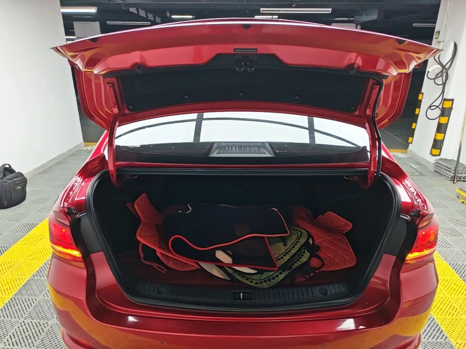 BAIC Senova D50 2019 1.5L CVT Luxury Edition China V — миниатюра 22