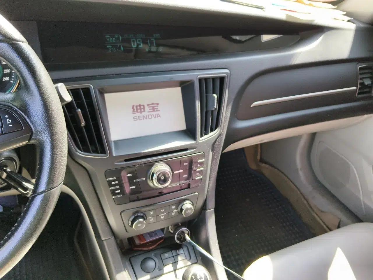 BAIC Senova D50 2014 1.5L manual comfort version — миниатюра 13