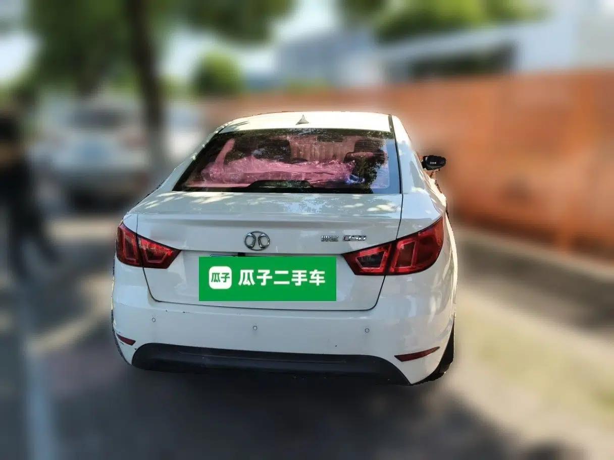 BAIC Senova D50 2014 1.5L manual comfort version — миниатюра 5