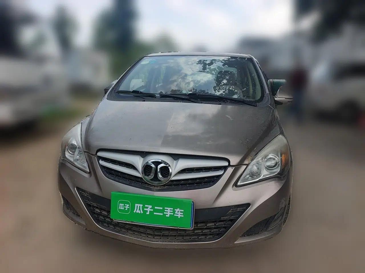 BAIC E Series 2013 Sedan 1.5L Manual Lotte Edition — миниатюра 2