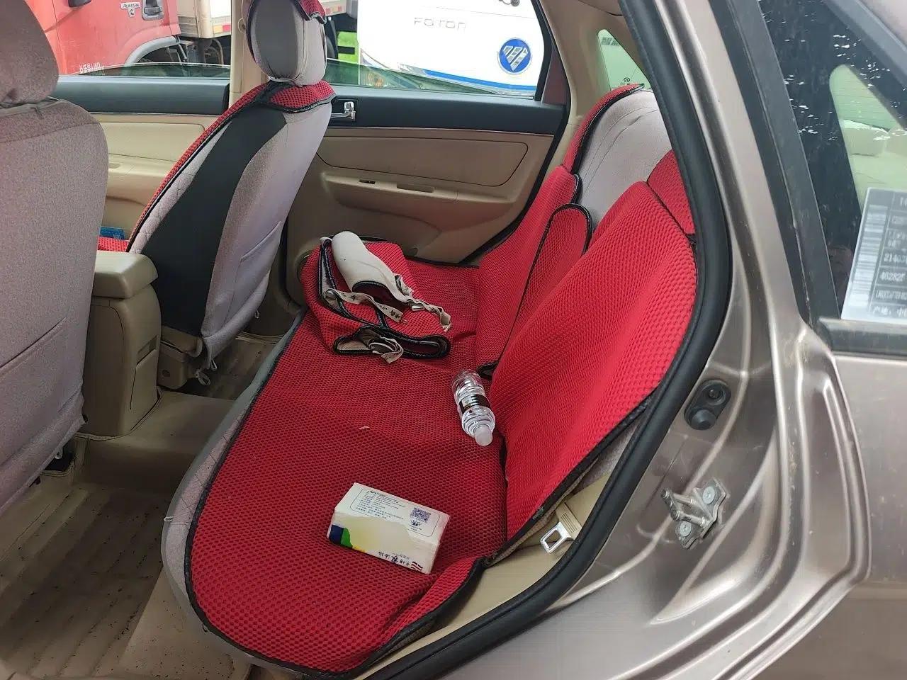BAIC E Series 2013 Sedan 1.5L Manual Lotte Edition — миниатюра 17