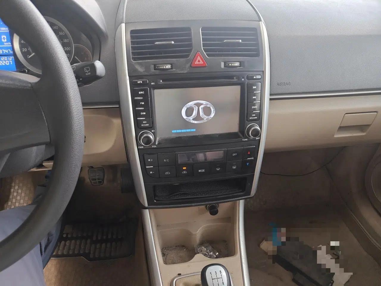 BAIC E Series 2012 Hatchback 1.3L Manual Liking Edition — миниатюра 13