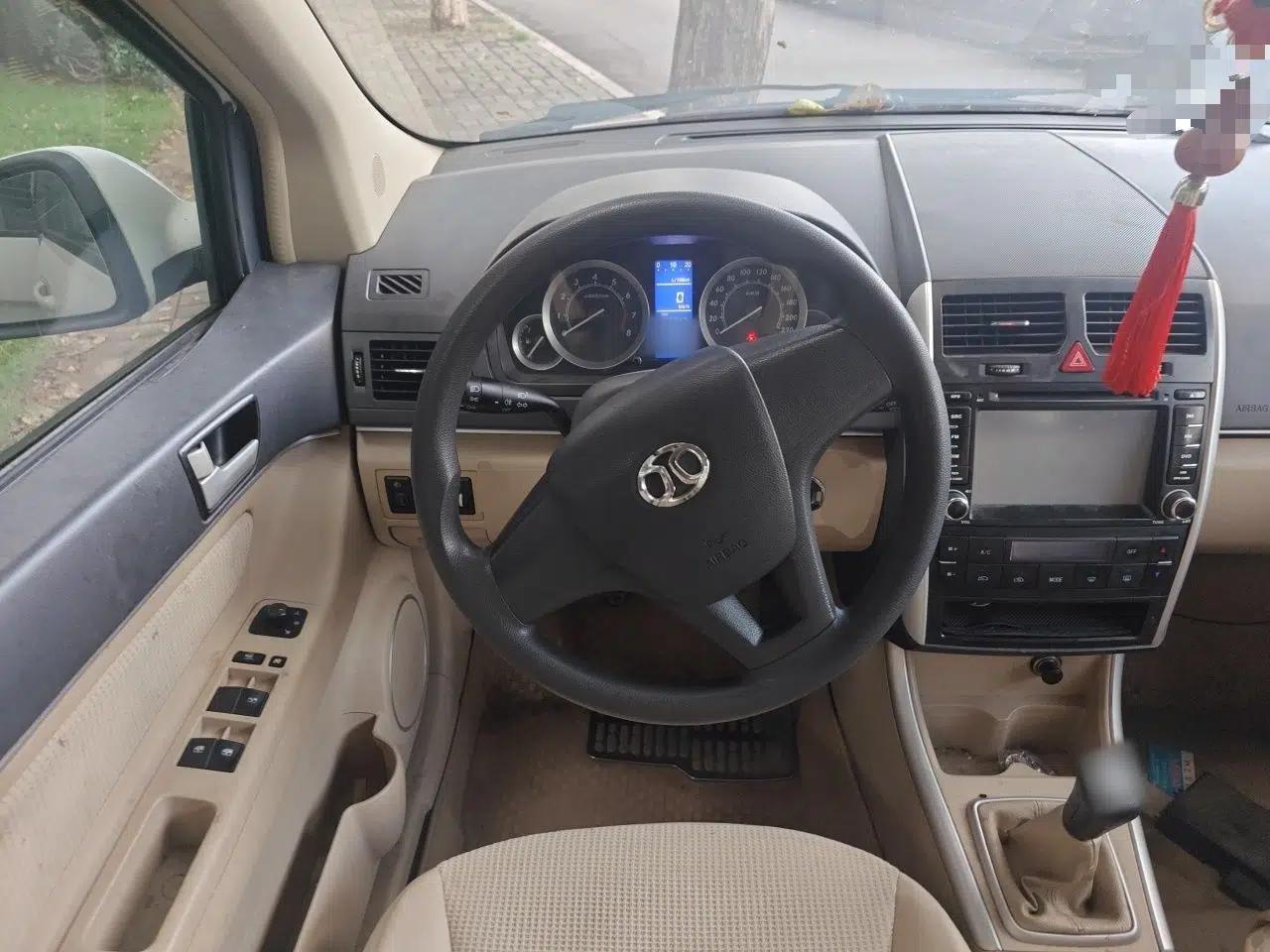 BAIC E Series 2012 Hatchback 1.3L Manual Liking Edition — миниатюра 10