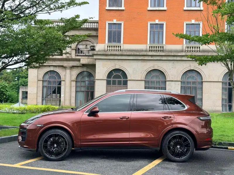 Cayenne 2012 Cayenne GTS 4.8L — миниатюра 4