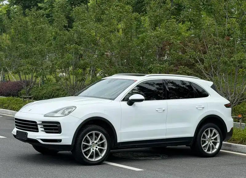 Cayenne 2019 Cayenne 3.0T — миниатюра 1