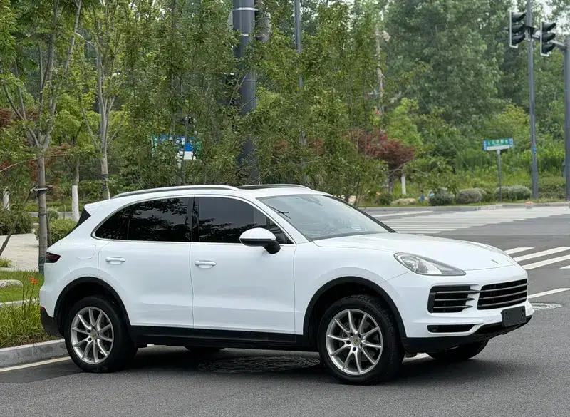 Cayenne 2019 Cayenne 3.0T — миниатюра 3