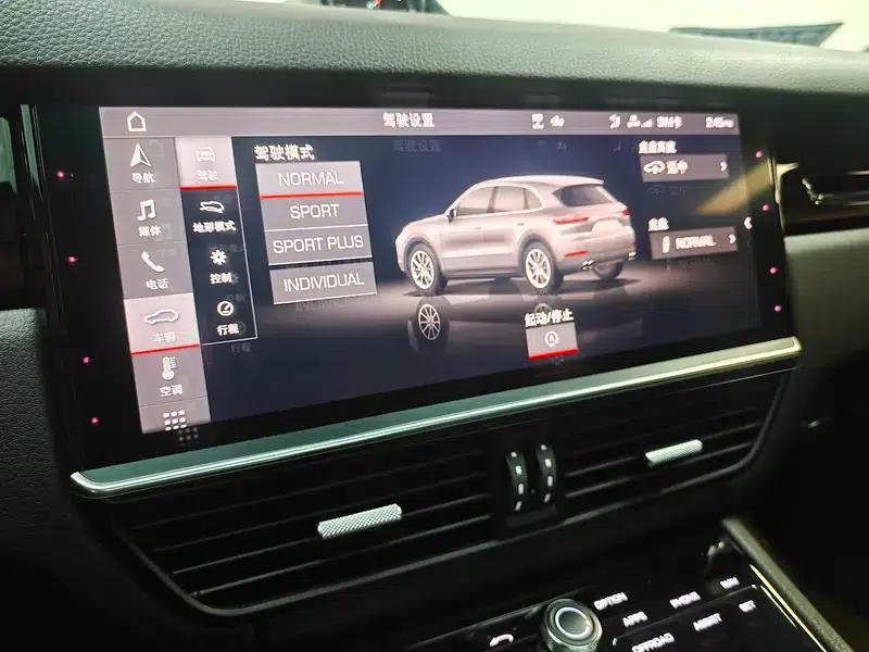 Cayenne 2019 Cayenne 3.0T — миниатюра 10
