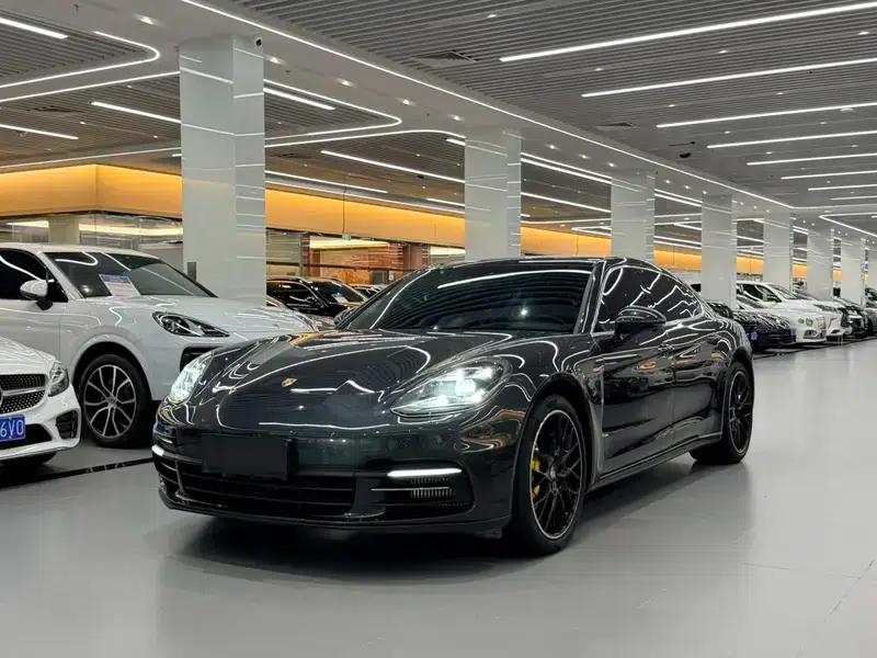 2019 Panamera 4 Executive Long Wheelbase 2.9T — миниатюра 1