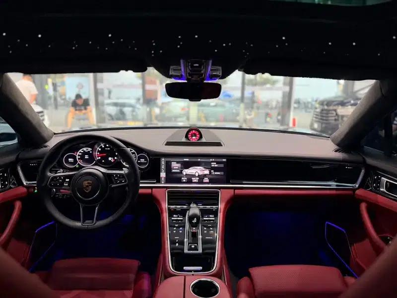 2019 Panamera 4 Executive Long Wheelbase 2.9T — миниатюра 13