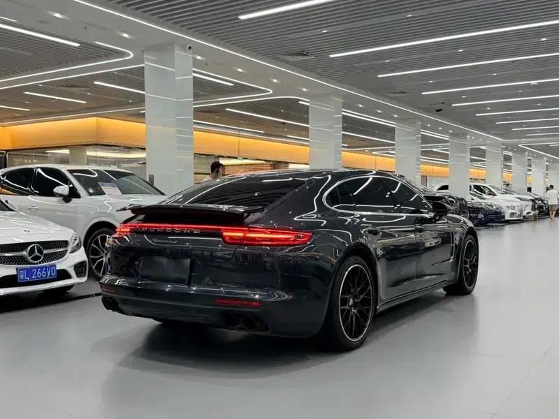 2019 Panamera 4 Executive Long Wheelbase 2.9T — миниатюра 7