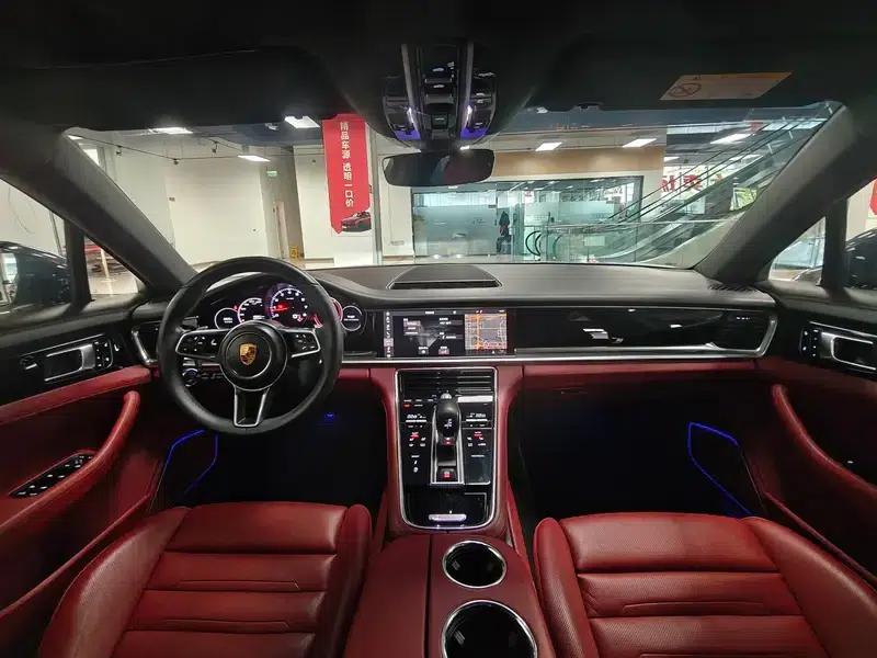 2017 Panamera 4 Executive Long Wheelbase 3.0T — миниатюра 11