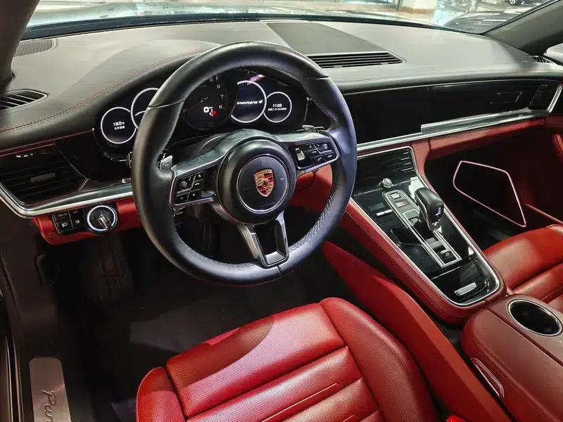 2017 Panamera 4 Executive Long Wheelbase 3.0T — миниатюра 16
