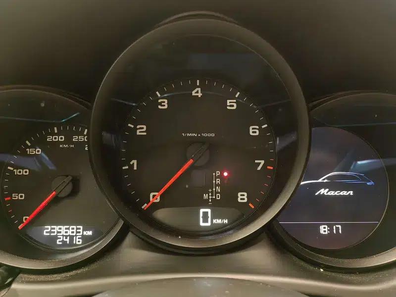 2014 Macan 2.0T — миниатюра 10