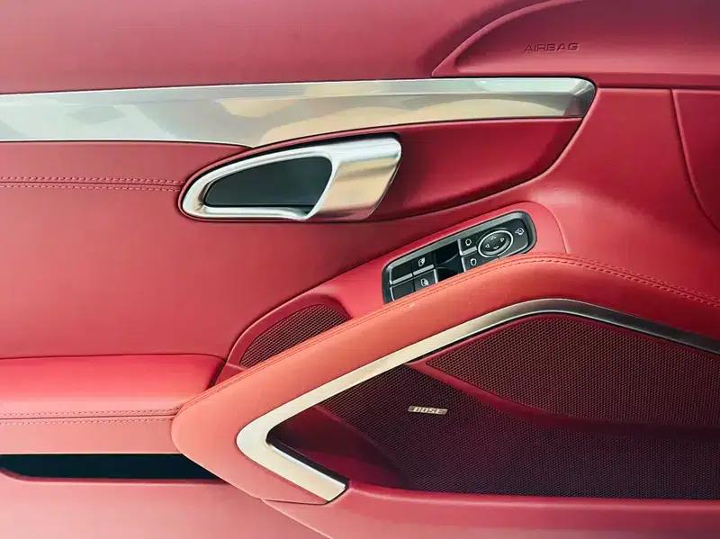 Porsche 718 Cayman 2020 2.0T — миниатюра 7