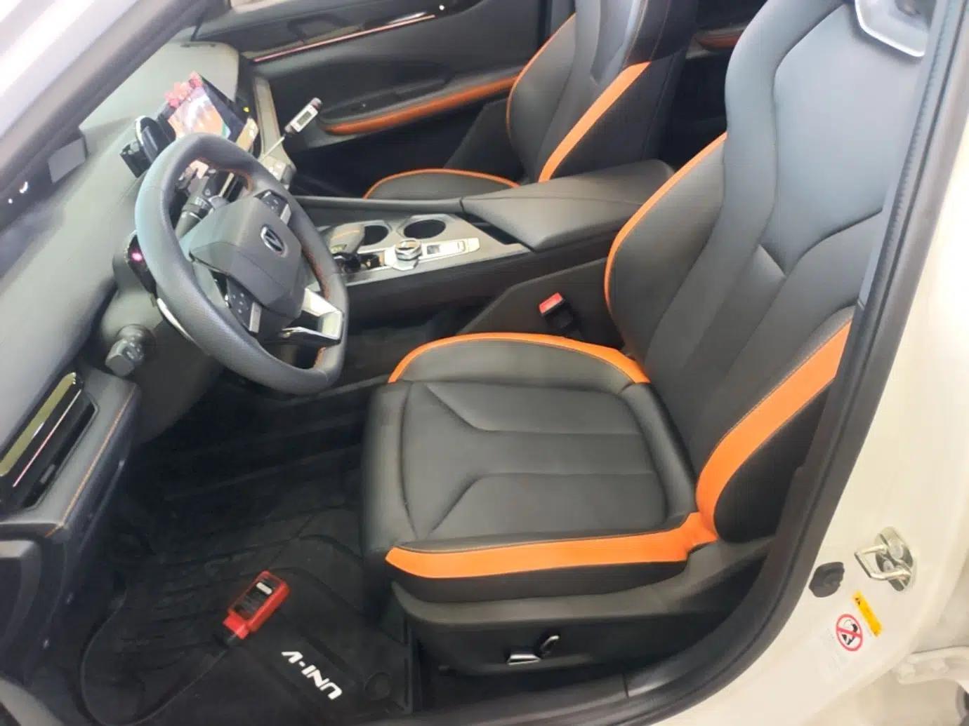 CHANGAN UNI-V 2023 1.5T Prestige Model — миниатюра 22