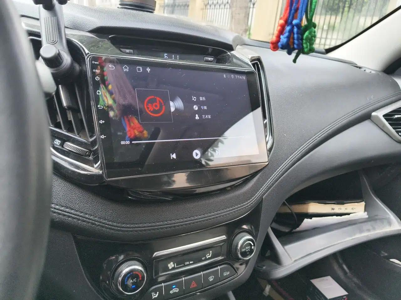 CHANGAN Eado 2016 1.6L Manual Fashion Edition — миниатюра 13